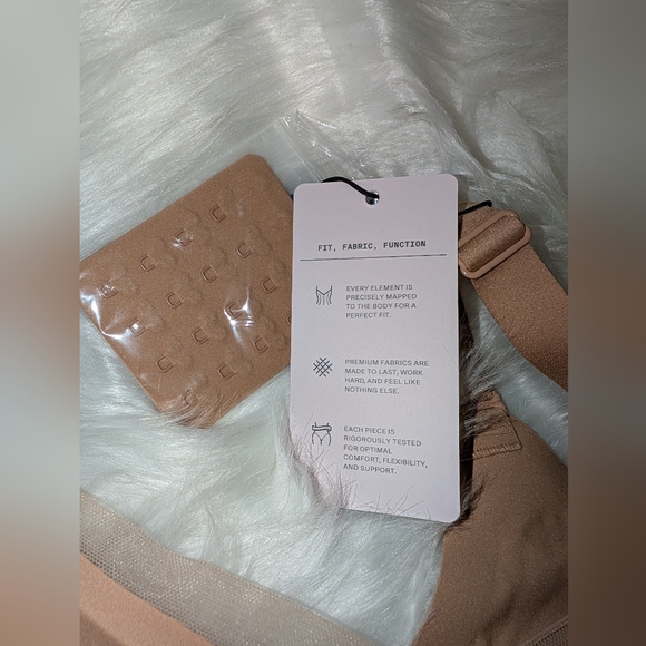 Honeylove Women's Tan Bra - Picture 6 of 6